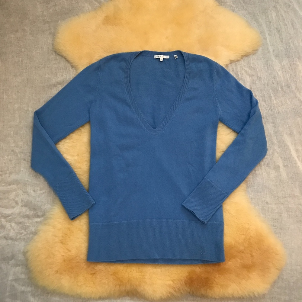 VINCE Light Blue Cashmere Sweater